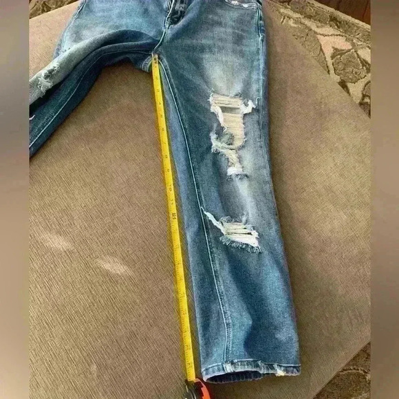 Vervet Distressed Jeans size 28 - Picture 5 of 7